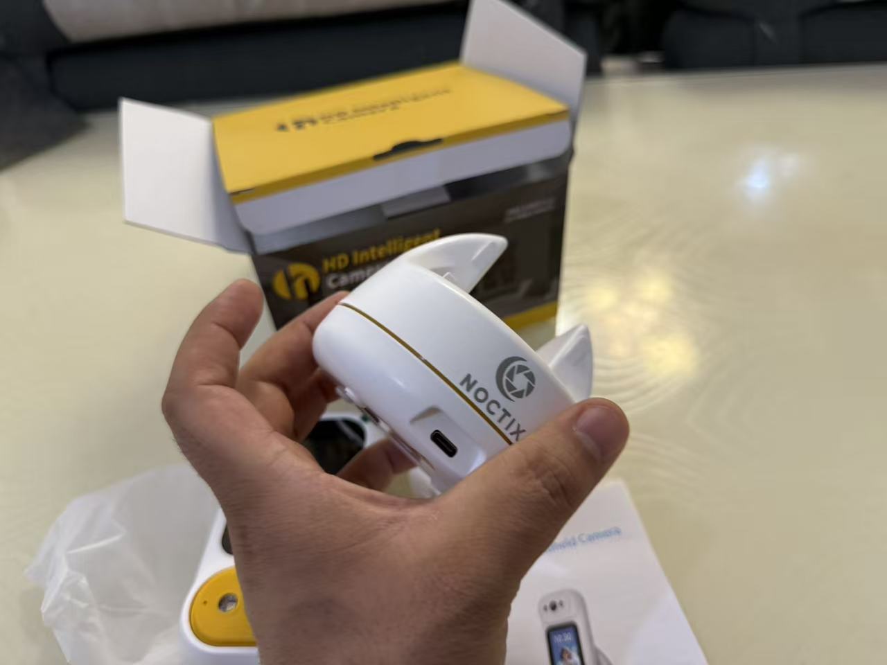 Baby monitor camera
